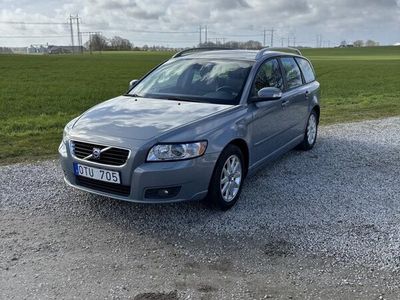 begagnad Volvo V50 2.4 Summum