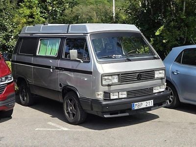 Begagnad 1986 VW Caravelle Minibuss | 99 000 kr