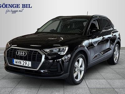Svart Begagnad 2021 Audi Q3 Proline SUV | 339 000 kr (Marknadspris)