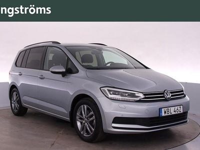 Silver Begagnad 2024 VW Touran Minibuss | 379 000 kr (Dyr)