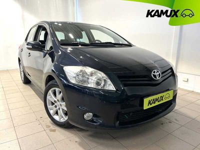 begagnad Toyota Auris 1.6 Lågmilare Drag M-värm 2013, Halvkombi