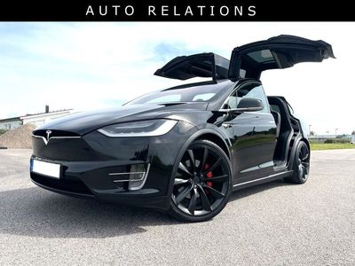 Begagnad Tesla Model X 585 kW (796 HK) 2019 Svart solid SUV