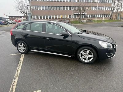 Begagnad 2013 Volvo V60 Kombi | 73 000 kr (Marknadspris)