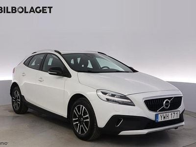 Vit Begagnad 2018 Volvo V40 CC Kombi | 195 500 kr (Marknadspris)