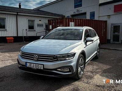 Silver Begagnad 2023 VW Passat Alltrack Kombi | 399 000 kr