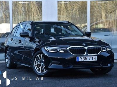 Begagnad BMW 330e Sport Line 184 HK (135 kW) 2021 Svart Kombi