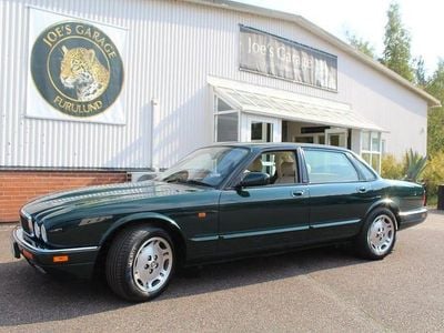 Mörkgrön Begagnad 1995 Jaguar XJ Sedan | 227 000 kr