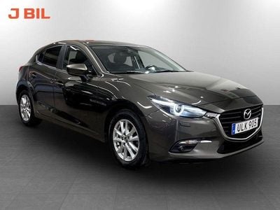 Brun Begagnad 2017 Mazda 3 Vision Halvkombi | 169 900 kr (Marknadspris)