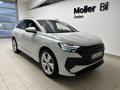 Glaciärvit metallic Begagnad 2023 Audi Q4 e-tron SUV | 449 000 kr (Marknadspris)