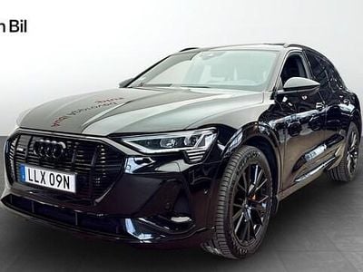 Svart Begagnad 2022 Audi e-tron Black Edition SUV | 469 000 kr (Dyr)