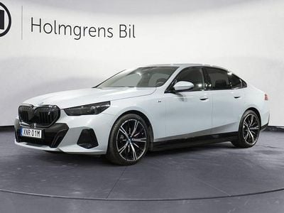 Begagnad BMW i5 M Sport 289 kW (394 HK) 2023 Grå Sedan