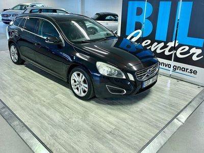 begagnad Volvo V60 D4 AWD Geartronic Momentum