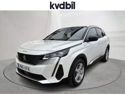 Vit Begagnad 2021 Peugeot 3008 | 219 000 kr (Bra pris)