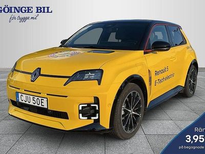 Begagnad Renault R5 Iconic 111 kW (151 HK) 2025 Gul Halvkombi