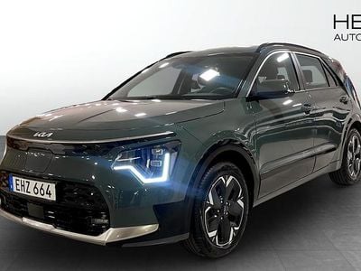 Grön (green) Begagnad 2022 Kia e-Niro SUV | 309 900 kr (Marknadspris)