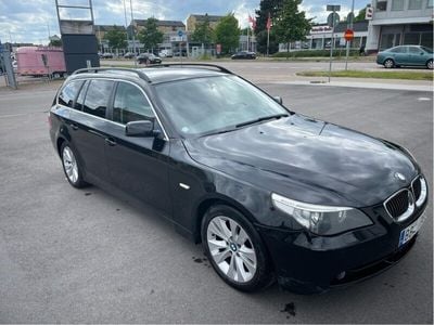BMW 523