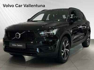 Svart Begagnad 2020 Volvo XC40 R-Design SUV | 339 000 kr (Marknadspris)