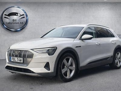 Vit Begagnad 2020 Audi e-tron SUV | 239 900 kr (Bra pris)