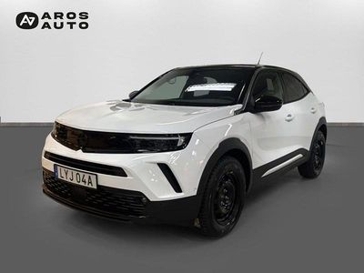 Vit Begagnad 2024 Opel Mokka Ultimate SUV | 239 900 kr (Marknadspris)