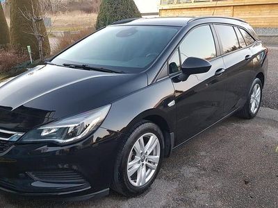 Begagnad Opel Astra 130 HK (95 kW) 2017 Kombi