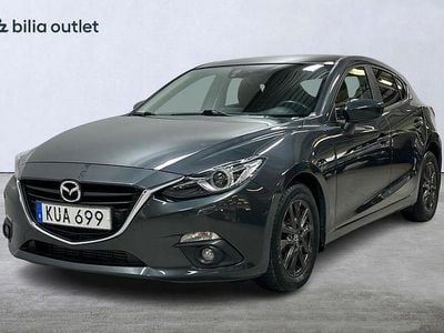 Grå Begagnad 2015 Mazda 3 Inclusive Halvkombi | 139 900 kr (Marknadspris)