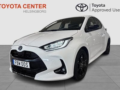 Vit Begagnad 2022 Toyota Yaris Hybrid Style Halvkombi | 269 900 kr (Lite dyr)
