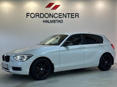 Begagnad BMW 118 143 HK (105 kW) 2014 Vit Halvkombi