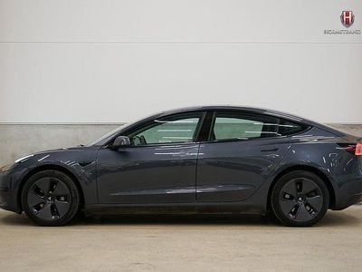 Begagnad Tesla Model 3 Standard Range 235 kW (320 HK) 2022 Grå Sedan