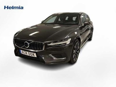 Grå Begagnad 2023 Volvo V60 Kombi | 379 900 kr (Lite dyr)