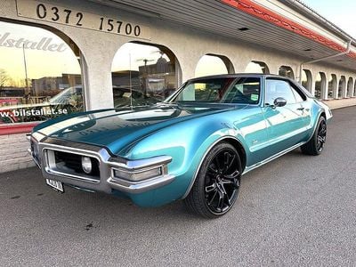 Ljusblå Begagnad 1968 Oldsmobile Toronado Sportkupé | 265 000 kr