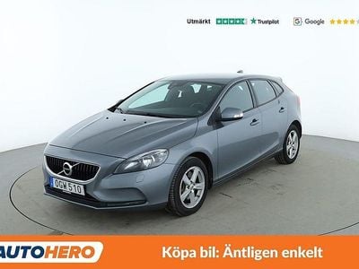 Grå Begagnad 2016 Volvo V40 Kinetic Halvkombi | 124 000 kr (Bra pris)