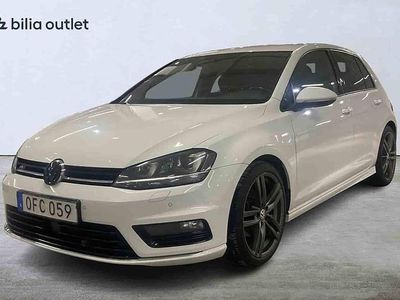 Vit Begagnad 2017 VW Golf VII Halvkombi | 129 900 kr (Marknadspris)