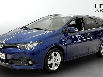 Blå Begagnad 2018 Toyota Auris Touring Sports Kombi | 164 000 kr (Marknadspris)