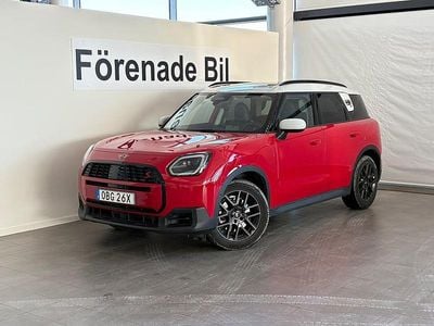 Begagnad Mini Countryman 204 HK (150 kW) 2024 Röd SUV