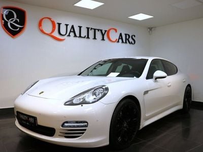 Porsche Panamera 4