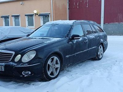 Mercedes E320