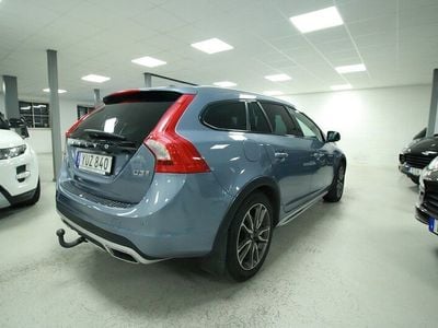 Volvo V60 CC