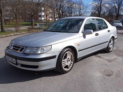 begagnad Saab 9-5 SportSedan 2.0 T 1 Ägare Låga mil funkar utmärkt