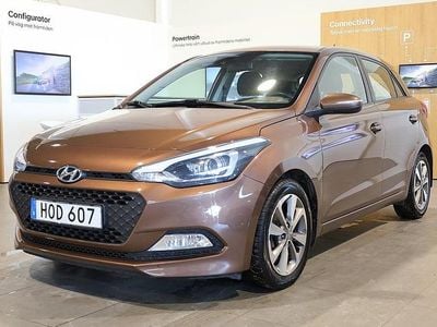 Begagnad Hyundai i20 84 HK (61 kW) 2015 Brun Halvkombi