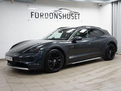 Begagnad Porsche Taycan Cross Turismo 319 kW (435 HK) 2021 Mörkgrå