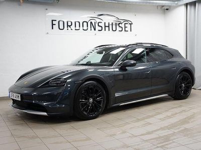 Mörkgrå Begagnad 2021 Porsche Taycan Cross Turismo | 619 000 kr