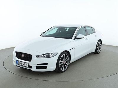 Vit Begagnad 2016 Jaguar XE Sedan | 158 000 kr (Superpris)