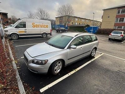 Begagnad 2005 Volvo V50 Kombi | 7 000 kr (Marknadspris)