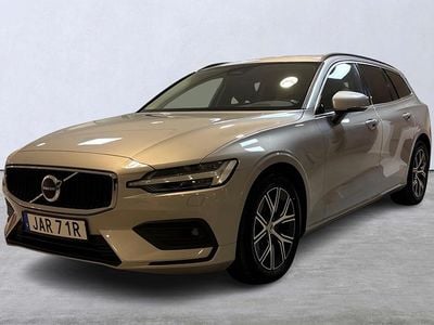 Silver Begagnad 2023 Volvo V60 Core Kombi | 349 900 kr (Bra pris)
