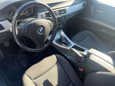 begagnad BMW 320 d Touring Advantage, Comfort
