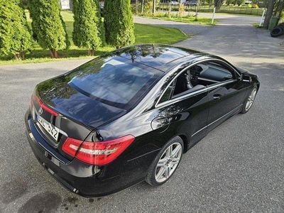 Mercedes E200