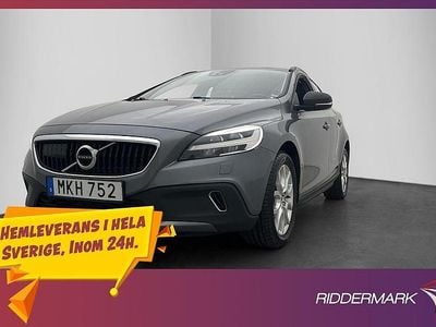 Grå Begagnad 2017 Volvo V40 CC Momentum Kombi | 184 900 kr (Marknadspris)