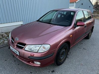 begagnad Nissan Almera 1.8 114hp Kupevärmare AC