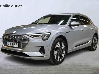Begagnad Audi e-tron 300 kW (408 HK) 2021 Silver SUV