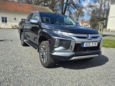 begagnad Mitsubishi L200 Dubbelhytt 2.2 Di-D 4WD Euro 6